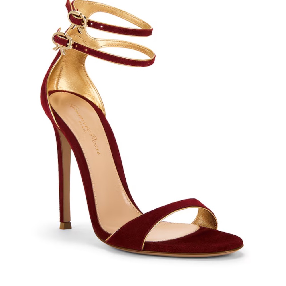 Gianvito Rossi Victorine Heels